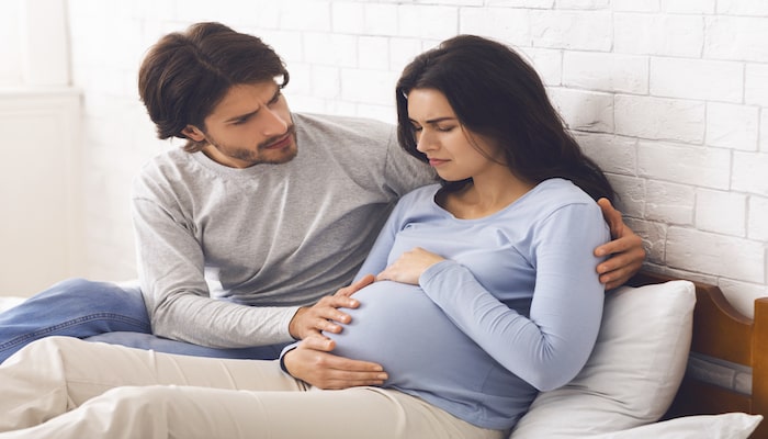 Hamilelikte mide bulantısı riskli mi?